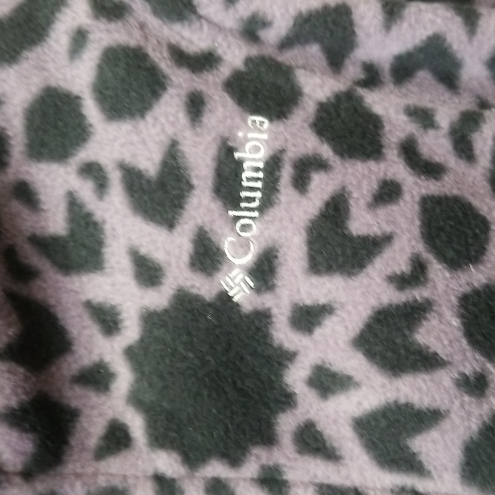 Columbia Size small Women's Purple Balck Zip Front Vest - Picture 2 of 4
